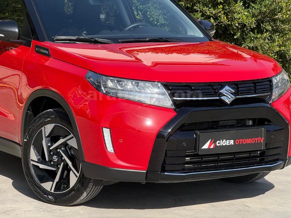 BOYASIZ 4X4 2025 SUZUKİ VİTARA 1.4 HYBRİD GLX PREMIUM ALL GRİP