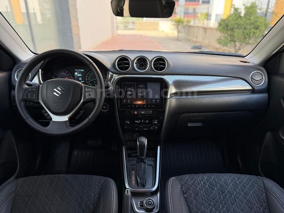BOYASIZ 4X4 2025 SUZUKİ VİTARA 1.4 HYBRİD GLX PREMIUM ALL GRİP