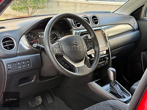 BOYASIZ 4X4 2025 SUZUKİ VİTARA 1.4 HYBRİD GLX PREMIUM ALL GRİP