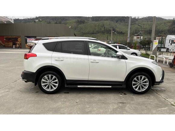 Sahibinden Toyota RAV4 2.0 Premium 2014 Model 