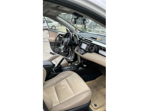 Sahibinden Toyota RAV4 2.0 Premium 2014 Model 