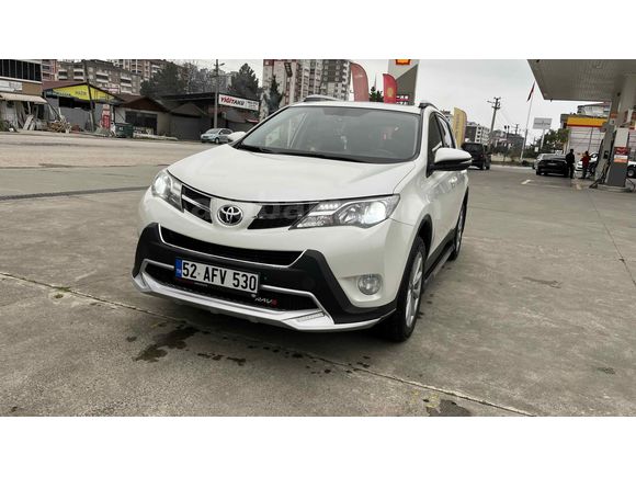 Sahibinden Toyota RAV4 2.0 Premium 2014 Model 
