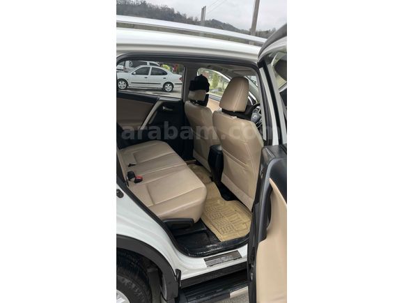 Sahibinden Toyota RAV4 2.0 Premium 2014 Model 