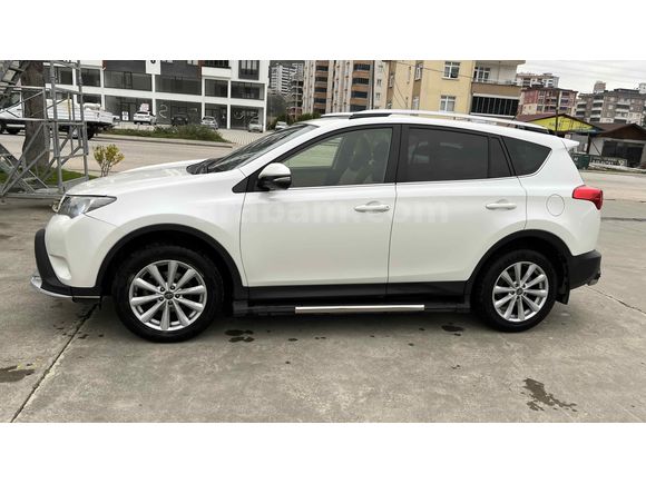 Sahibinden Toyota RAV4 2.0 Premium 2014 Model 