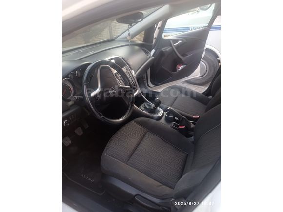 Sahibinden Opel Astra 1.6 Edition 2018 Model  126.000 km Beyaz