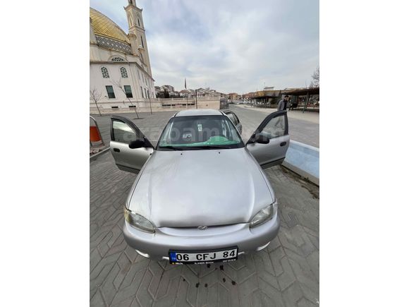 Sahibinden Hyundai Accent 1.5 GLS 1998 Model 