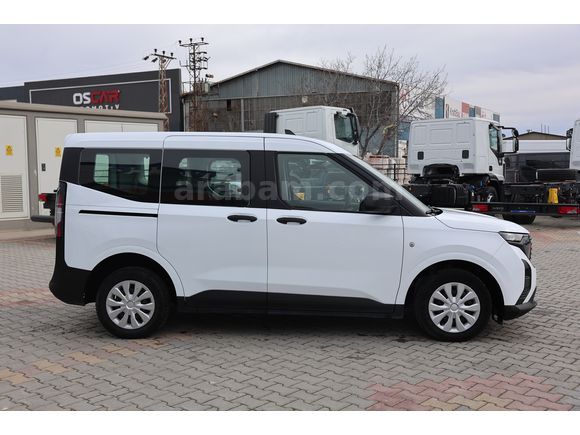 BÜYÜKSOYLU BEYSOY'DAN 2024 TOURNEO COURIER TREND 1.5 100 HP