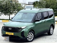 2024 HATASIZ BOYASIZ FORD TOURNEO COURİER 1.5DİZEL TİTANİUM