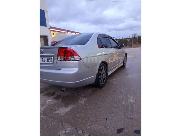 Sahibinden Honda Civic 1.6i VTEC ES 2005 Model