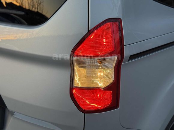 Hatasız Boyasız 2023 Model Courier 75Bin Km+Geri Görüş Kamera