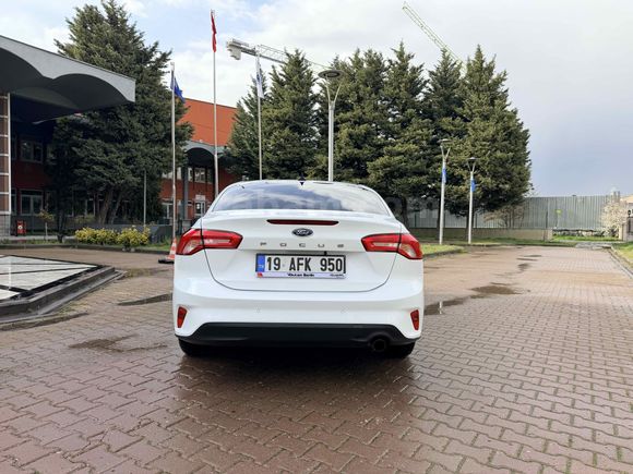 Sahibinden Ford Focus 1.5 EcoBlue Trend X 2021 Model 