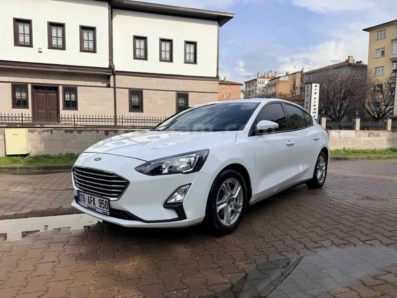 Sahibinden Ford Focus 1.5 EcoBlue Trend X 2021 Model 