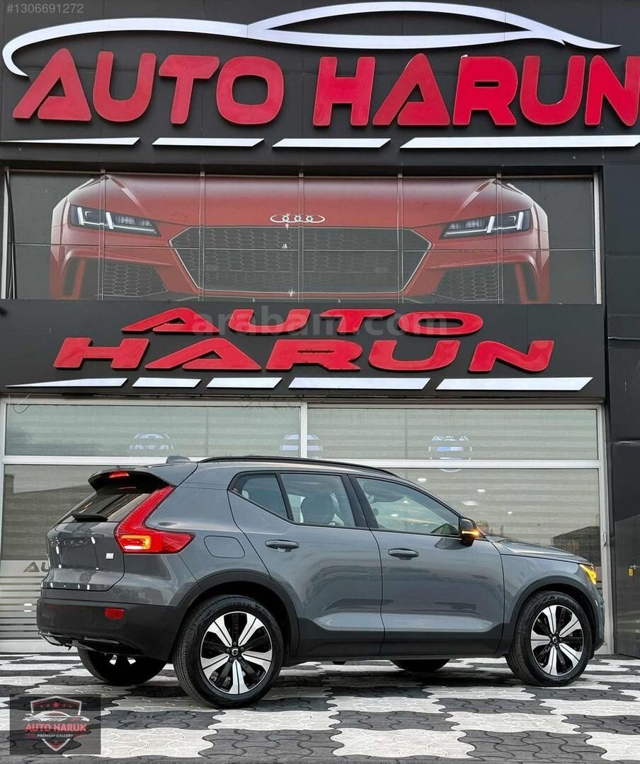 AUTO HARUN'DAN 2022 T5 RECHARGE VOLVO XC40 PLUS DARK HATASIZ! 5