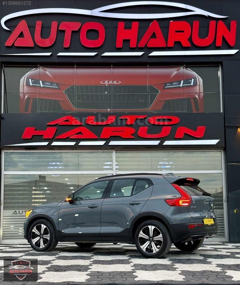 AUTO HARUN'DAN 2022 T5 RECHARGE VOLVO XC40 PLUS DARK HATASIZ! 7