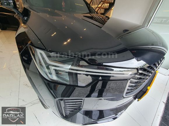 SET MOTORS 2025 VOLVO XC90 11.000KM HATASIZ