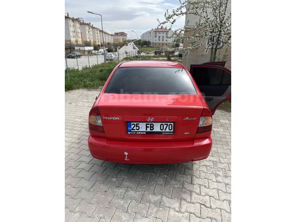 Sahibinden Hyundai Accent 1.3 LX 2001 Model 