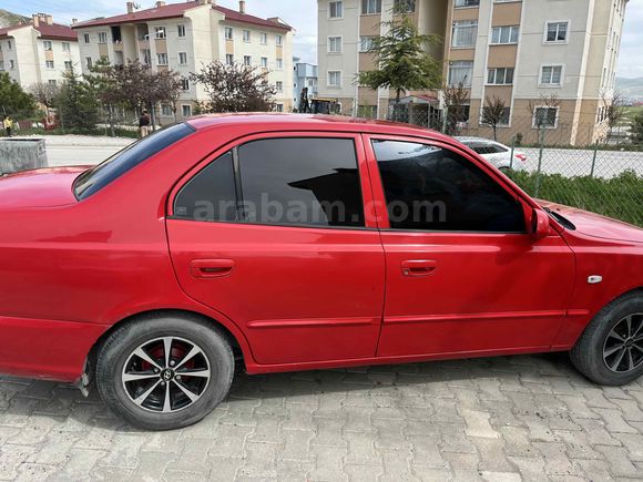 Sahibinden Hyundai Accent 1.3 LX 2001 Model 