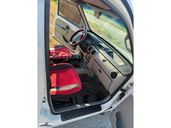 TAMYILDIZ OTOMOTİVDEN OTOMOBİL RUHSATLI 65'LİK 1.5 dCİ KANGOO