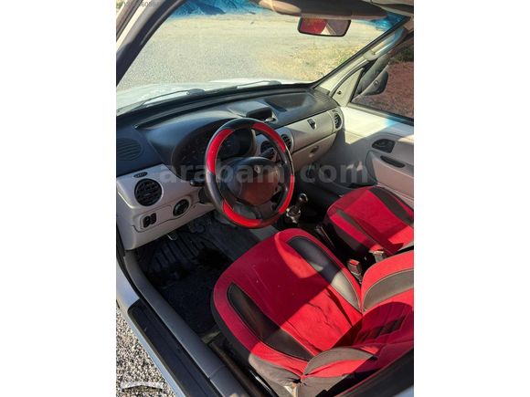 TAMYILDIZ OTOMOTİVDEN OTOMOBİL RUHSATLI 65'LİK 1.5 dCİ KANGOO