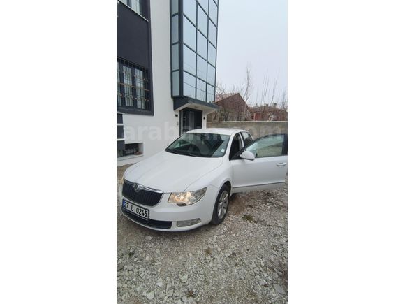 Sahibinden Skoda SuperB 1.6 TDI Active 2012 Model