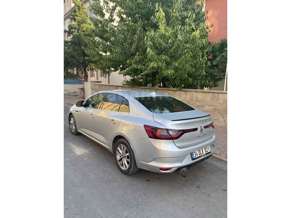 Sahibinden Renault Megane 1.5 Blue DCI Touch 2020 Model 