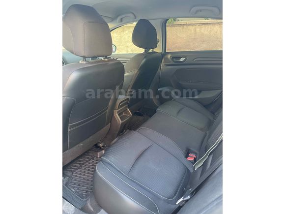 Sahibinden Renault Megane 1.5 Blue DCI Touch 2020 Model 