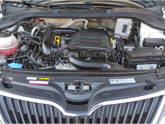 GALERİ BEYAZDAN 2017  1.0 TSI GreenTec Dynamic OTOMATİK HATASIZ 