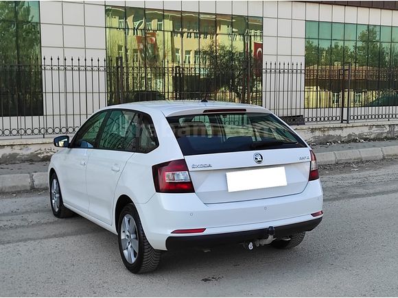GALERİ BEYAZDAN 2017  1.0 TSI GreenTec Dynamic OTOMATİK HATASIZ 