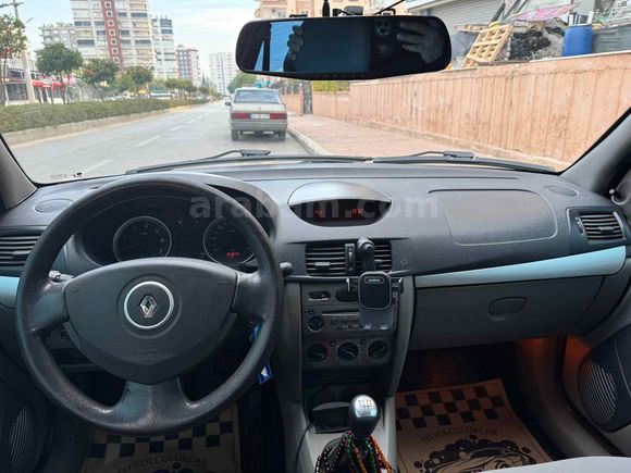 Sahibinden Renault Symbol 1.4 Expression 2010 Model Mersin