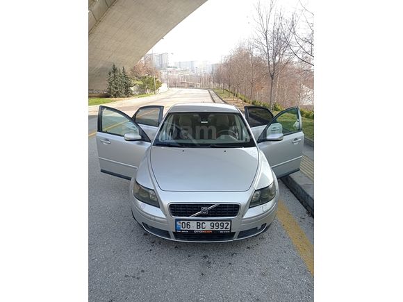 Sahibinden Volvo S40 1.6 D 2006 Model 