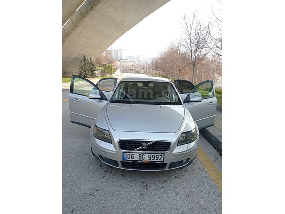 Sahibinden Volvo S40 1.6 D 2006 Model 