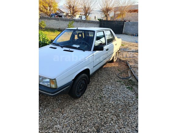 Sahibinden Renault R 9 1.4 Broadway 1995 Model