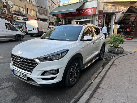  TEMİZ AİLE ARABASI Sahibinden Hyundai Tucson 1.6 CRDi Elite 2020 Model 4x4  
