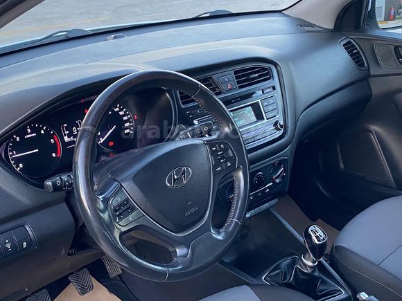 2018 MODEL HYUNDAİ İ20 1.4 CRDİ STYLE 153 BİN KİLOMETREDE/DİZEL 
