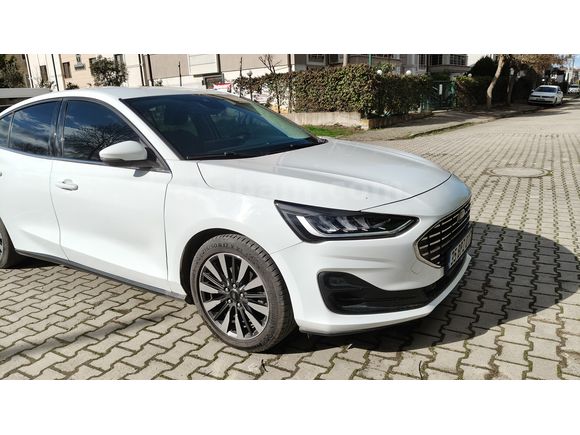 Sahibinden Ford Focus 1.0 EcoBoost Titanium Stil 2023 Model