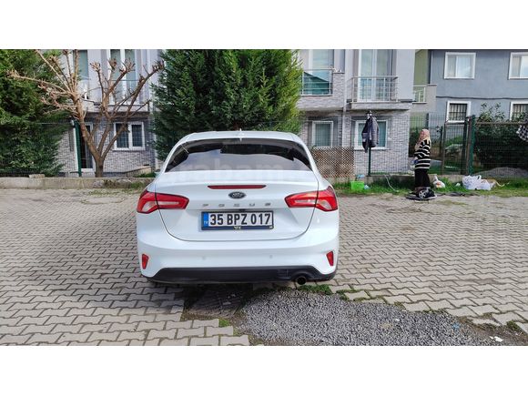 Sahibinden Ford Focus 1.0 EcoBoost Titanium Stil 2023 Model
