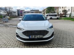 Sahibinden Ford Focus 1.0 EcoBoost Titanium Stil 2023 Model