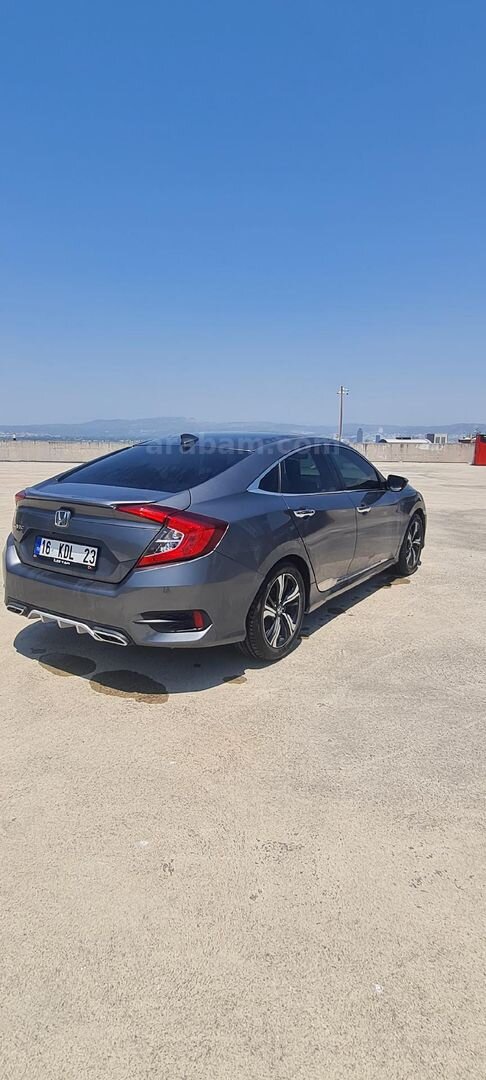 Sahibinden Honda Civic 1.6i VTEC Eco Executive 2019 Model Bursa 50.000 km Füme 3