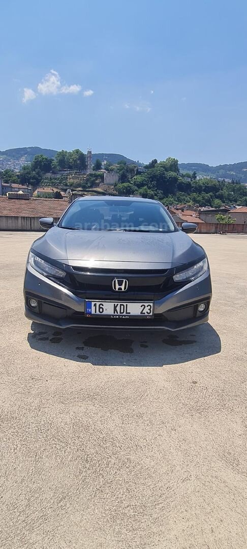 Sahibinden Honda Civic 1.6i VTEC Eco Executive 2019 Model Bursa 50.000 km Füme 1
