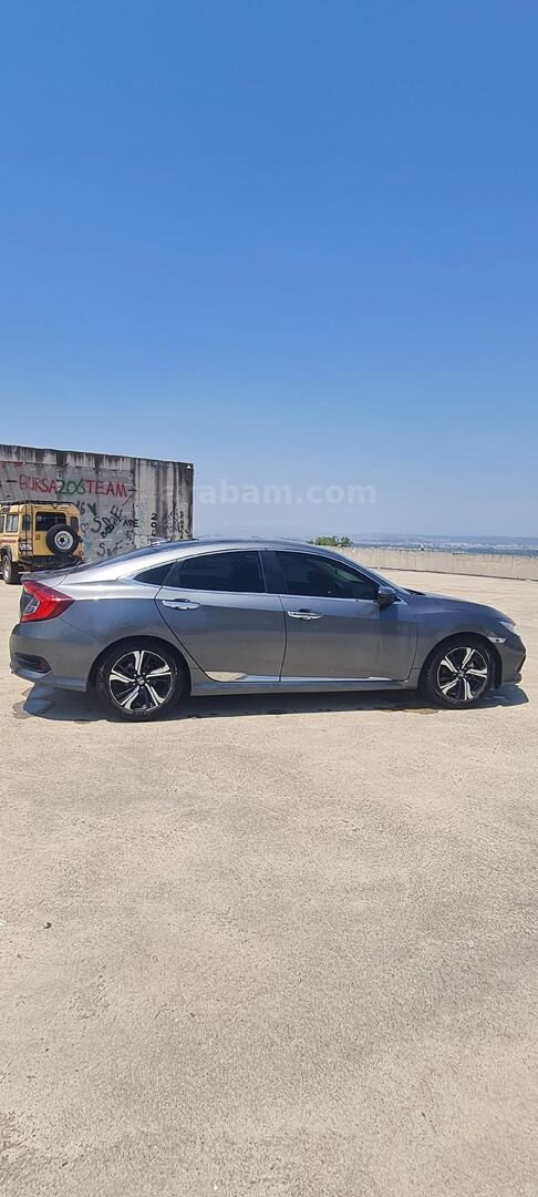Sahibinden Honda Civic 1.6i VTEC Eco Executive 2019 Model Bursa 50.000 km Füme 2