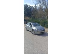 Sahibinden Fiat Punto 1.4 Dynamic 2011 Model
