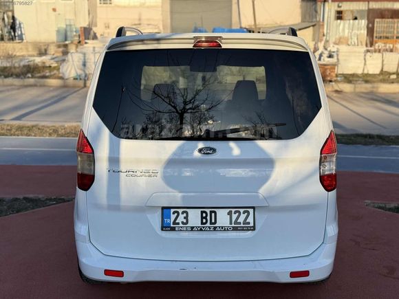 ENES AYVAZ AUTO DAN 2015 FORD COURİER TİTANİUM DÜŞÜK KM