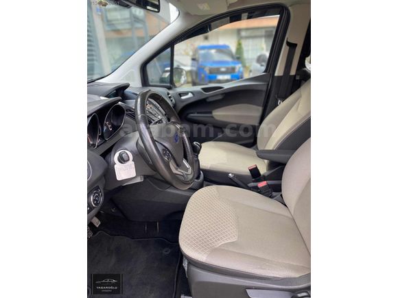 YAŞAROĞLU/2017 OTOMOBİL RUHSATLI TİTANİUM PLUS COURİER
