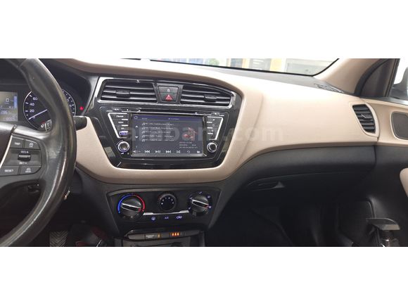 Sahibinden Hyundai i20 1.4 CRDi Elite 2017 Model