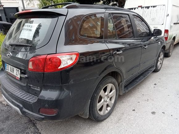 Sahibinden Hyundai Santa Fe 2.2 CRDi Style 2007 Model  314.000 km Siyah 7 kişilik