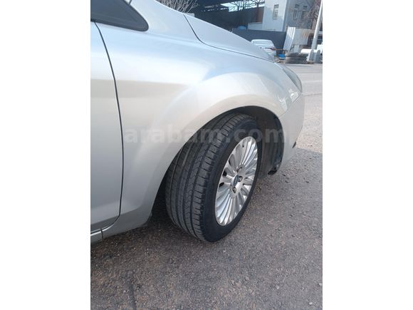 Sahibinden Ford Focus 1.6 TDCi Titanium 2010 Model