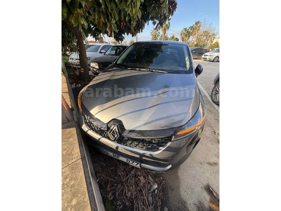 Sahibinden Renault Clio 1.0 TCe Evolution 2025 Model 