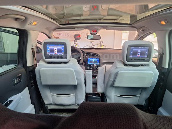Sahibinden Peugeot 5008 1.6 HDi Premium Pack 2011 Model  242.000 km Gri (metalik)
