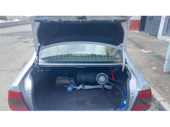 Memurdan Orijinal Opel Vectra 1.6 Comfort 2001 Model 