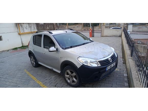 Sahibinden Dacia Sandero 1.5 dCi Stepway 2011 Model